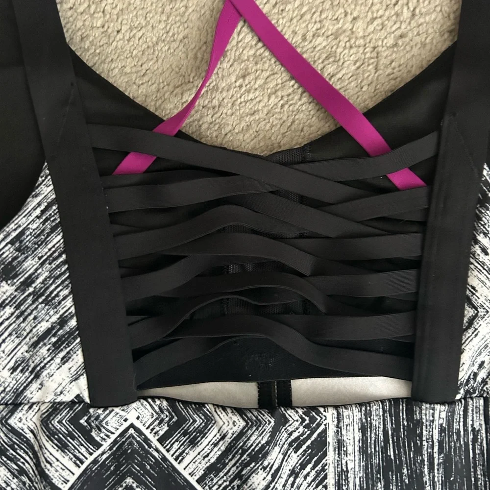 Lululemon Hot To Street Tank Top Heat Wave 10‎